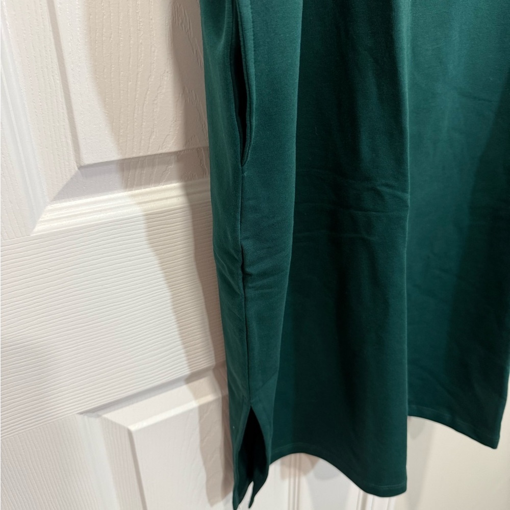 Universal Standard Varsity
French Terry Polo Dress in Botanic Sz M ( 18-20 ) - Picture 11 of 11